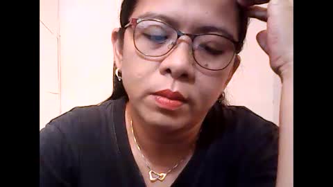 Snapshot of nymphoangel2022 chatting on February 18, 2025, 6:04 am I am your angel online show from February 18, 2025, 6:04 am