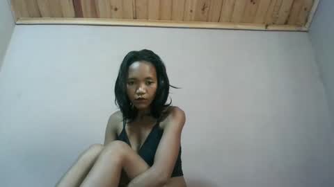 Snapshot of nympholinha chatting on February 25, 2025, 4:35 am nympholinha online show from February 25, 2025, 4:35 am