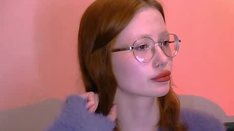 Snapshot of nyra_thira chatting on May 24, 2026, 9:42 pm nyra_thira online show from May 24, 2026, 9:42 pm
