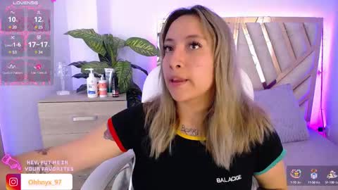 Alex   .    online show from March 12, 2025, 8:41 pm