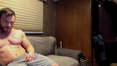 Snapshot of nzmone chatting on January 10, 2025, 5:47 am FitDogg online show from January 10, 2025, 5:47 am