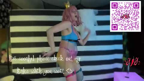 Snapshot of o0pepper0o chatting on November 8, 2025, 8:51 pm Pepper online show from November 8, 2025, 8:51 pm