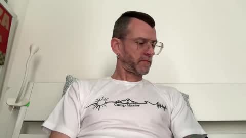 Jonathan Deep online show from March 18, 2026, 11:24 am