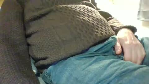 Snapshot of obedient9402 chatting on January 8, 2025, 9:23 pm obedient9402 online show from January 8, 2025, 9:23 pm