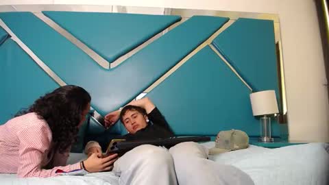 oblivionlove online show from November 21, 2025, 6:50 pm