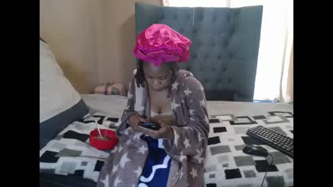 obsessedmimi online show from May 11, 2026, 10:10 am