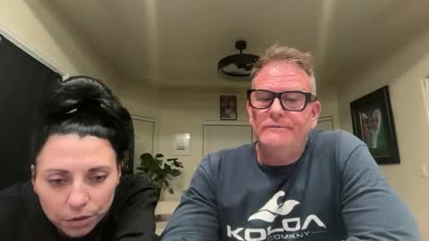 Snapshot of obsidianheartsx chatting on October 15, 2025, 4:56 am SimplyUs online show from October 15, 2025, 4:56 am