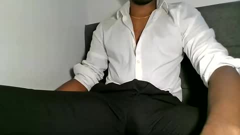 ocean8uk online show from November 12, 2025, 10:48 am