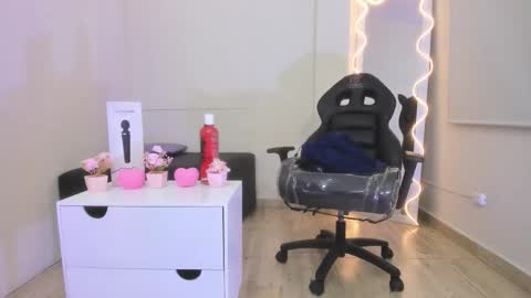 ocean_tay online show from October 3, 2025, 11:18 am