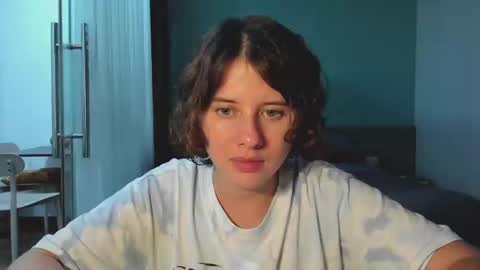 Snapshot of octopussy69x chatting on December 10, 2024, 1:55 pm Evie online show from December 10, 2024, 1:55 pm