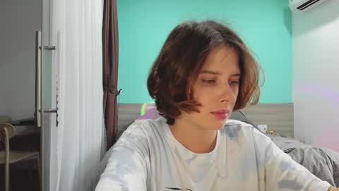 Snapshot of octopussy69x chatting on December 11, 2024, 6:36 am Evie online show from December 11, 2024, 6:36 am