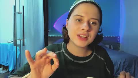 Snapshot of octopussy69x chatting on December 30, 2024, 11:59 am Evie online show from December 30, 2024, 11:59 am