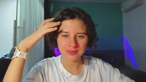 Snapshot of octopussy69x chatting on February 7, 2025, 2:37 pm Evie online show from February 7, 2025, 2:37 pm