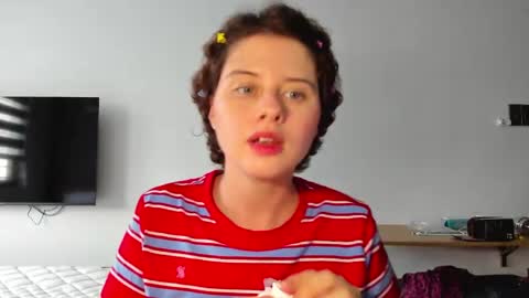 Evie online show from April 2, 2026, 10:24 am