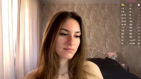 Snapshot of odelinabain chatting on September 25, 2025, 9:57 am Mia online show from September 25, 2025, 9:57 am