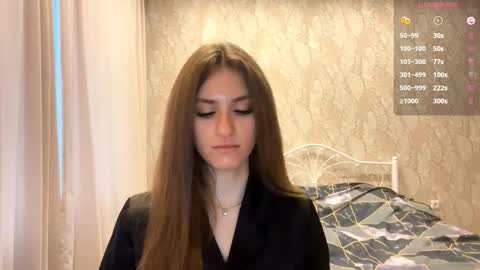 Snapshot of odelinabain chatting on November 26, 2025, 8:59 am Mia online show from November 26, 2025, 8:59 am