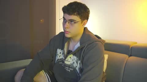 Snapshot of odin_blake chatting on February 19, 2025, 4:12 am ODIN online show from February 19, 2025, 4:12 am