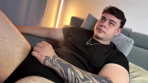 Snapshot of odin_blake chatting on September 24, 2025, 6:11 pm ODIN online show from September 24, 2025, 6:11 pm