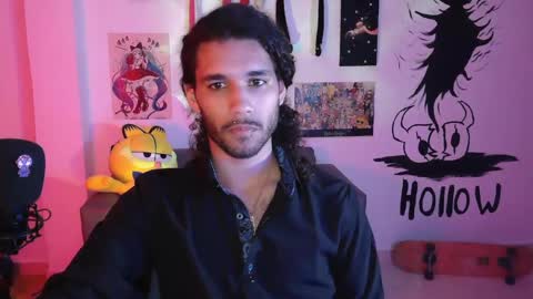 Snapshot of oezack__ chatting on February 13, 2025, 10:12 am Zack online show from February 13, 2025, 10:12 am