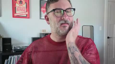 Office Dad online show from September 14, 2025, 7:13 pm