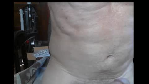 Snapshot of office_slr chatting on September 14, 2025, 1:43 pm Officer online show from September 14, 2025, 1:43 pm