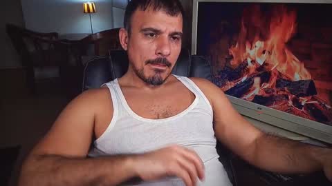 officeman7 online show from February 4, 2025, 9:41 pm