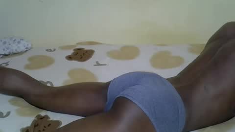 officialbabes online show from December 19, 2025, 7:04 am