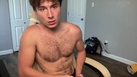 Snapshot of officialtommycash chatting on August 4, 2026, 6:32 pm Tommy Cash online show from August 4, 2026, 6:32 pm