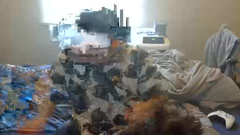 Snapshot of oflores77 chatting on October 12, 2025, 1:21 pm oscar flores online show from October 12, 2025, 1:21 pm