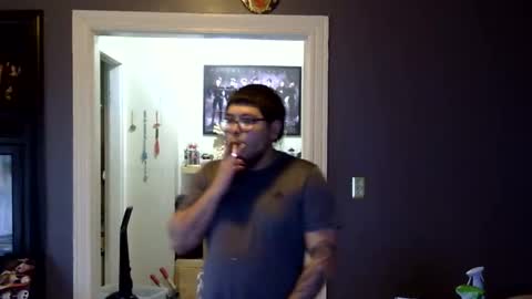 Snapshot of oflores77 chatting on May 30, 2026, 12:35 pm oscar flores online show from May 30, 2026, 12:35 pm