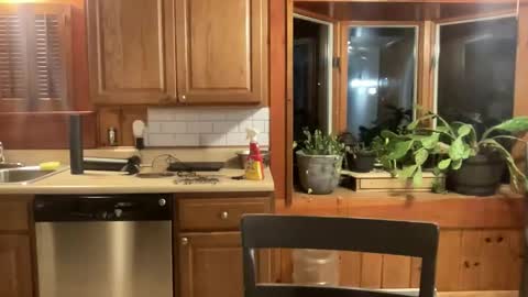 Snapshot of ofthatguy chatting on November 18, 2025, 4:50 am ofthatguy online show from November 18, 2025, 4:50 am