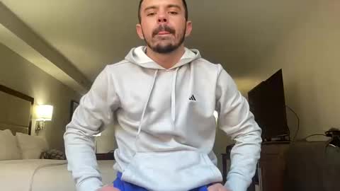 Snapshot of ofthatguy chatting on November 22, 2025, 3:44 pm ofthatguy online show from November 22, 2025, 3:44 pm