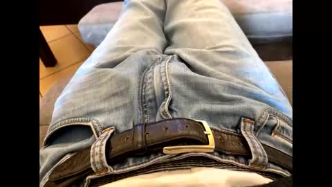 Snapshot of oggs48 chatting on October 17, 2025, 12:52 pm oggs48 online show from October 17, 2025, 12:52 pm