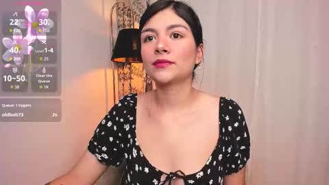 Snapshot of oh__holly chatting on October 10, 2025, 11:48 pm Holly online show from October 10, 2025, 11:48 pm