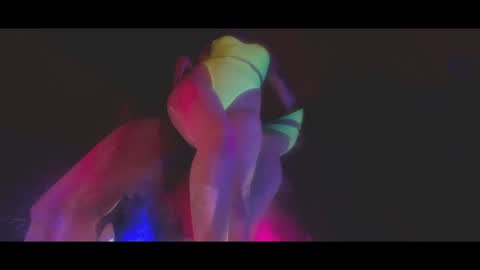 your dear Lilith Chapman online show from February 2, 2025, 6:10 pm