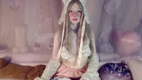 Snapshot of oh_pichuu chatting on October 23, 2025, 8:51 pm Milly online show from October 23, 2025, 8:51 pm