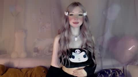 Snapshot of oh_pichuu chatting on October 27, 2025, 4:11 pm Milly online show from October 27, 2025, 4:11 pm