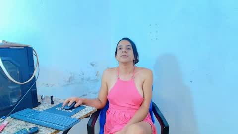 Snapshot of oh_tique chatting on April 6, 2026, 2:09 am LU online show from April 6, 2026, 2:09 am