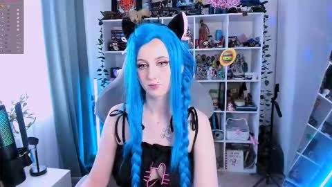 Clementine  Clem  online show from November 24, 2025, 10:04 am