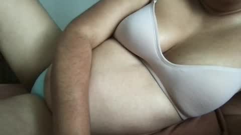 Castle online show from October 15, 2025, 6:41 pm