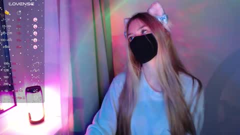 Snapshot of ohiko4545 chatting on November 11, 2025, 1:55 pm katarina online show from November 11, 2025, 1:55 pm