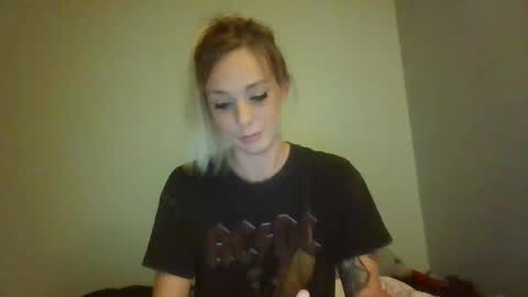 Snapshot of ohkaybby chatting on September 13, 2025, 1:05 am ohkaybby online show from September 13, 2025, 1:05 am