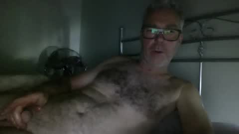 oiledcouple1 online show from November 25, 2025, 10:37 am