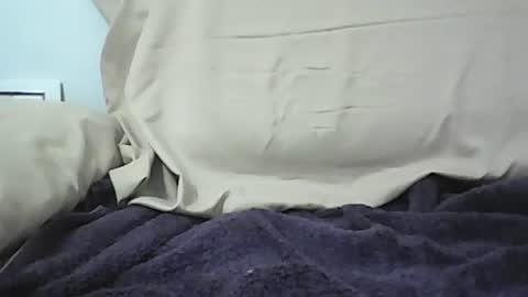 lovee online show from April 8, 2026, 11:37 pm