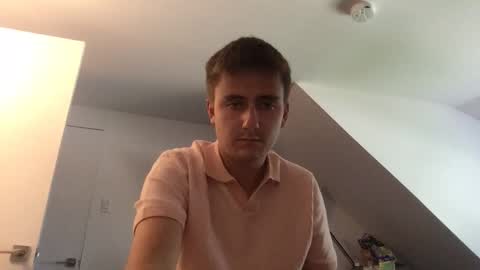 okiutkzk online show from May 18, 2026, 5:52 pm