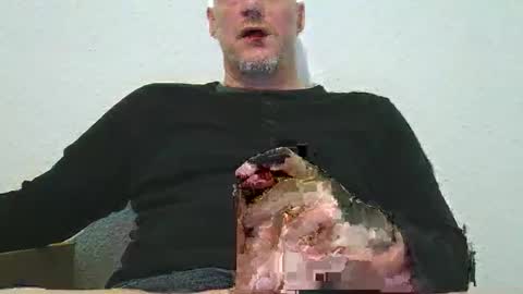 Snapshot of olavdelux chatting on June 9, 2026, 6:36 am olavdelux online show from June 9, 2026, 6:36 am