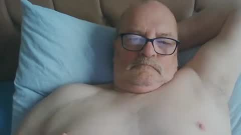 old_fkr online show from December 13, 2024, 9:13 am