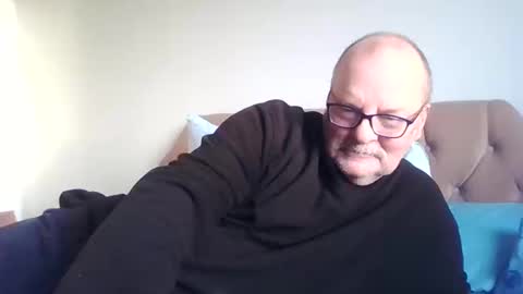 old_fkr online show from December 27, 2024, 2:43 pm