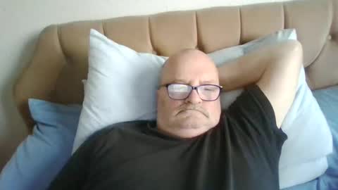 old_fkr online show from January 12, 2025, 8:25 am