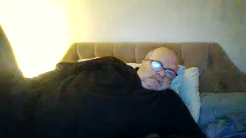 old_fkr online show from February 2, 2025, 7:25 pm